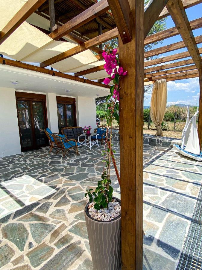 Seafront Oasis Beach Houses Ierissos Extérieur photo